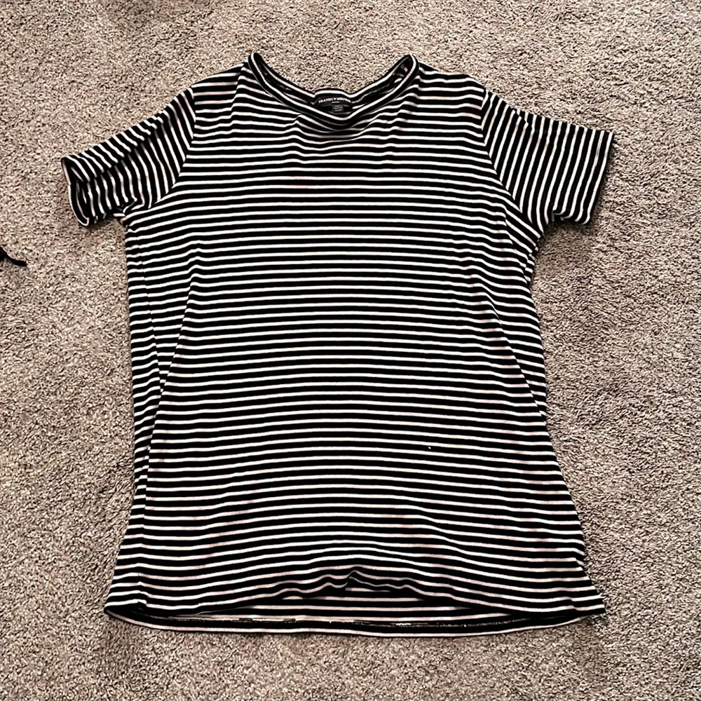 Brandy Melville Black and White oversized T shirt